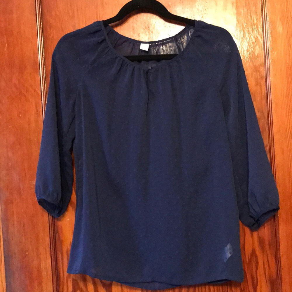 SALE 🚨Sheer blue Old Navy top.